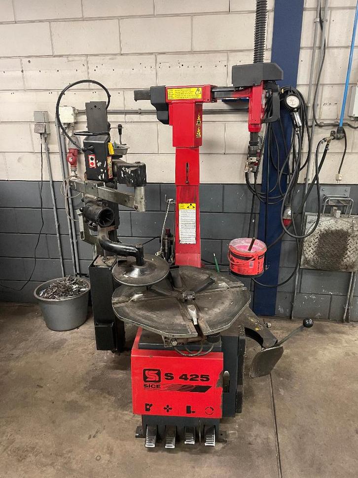 Banden de- / monteer machine met drukarm, Auto diversen, Autogereedschap, Gebruikt, Ophalen