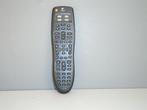 LOGITECH harmony 300 met kabel, Ophalen of Verzenden, Zo goed als nieuw, Universeel, Game console
