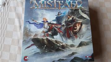 kaartspel tactiekspel strategiespel Mistfall fraai  beschikbaar voor biedingen