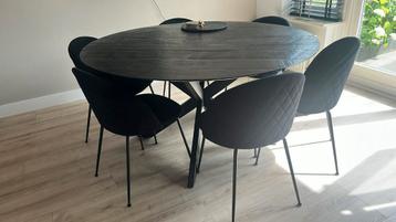 6 eetkamerstoelen zwart velours gebruikt maar netjes