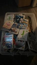 Krat vol wii spullen, Spelcomputers en Games, Games | Nintendo Wii, Dutchgameshop, Ophalen of Verzenden, Zo goed als nieuw, Dutchgameshop