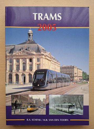 Trams jaarboek 2005 beschikbaar voor biedingen