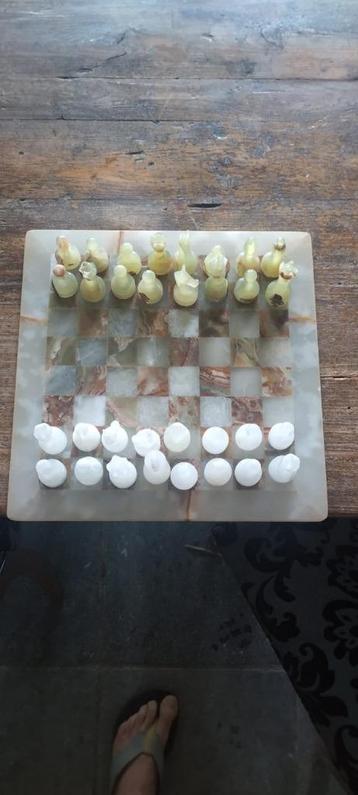 Onyx schaakset beschikbaar voor biedingen