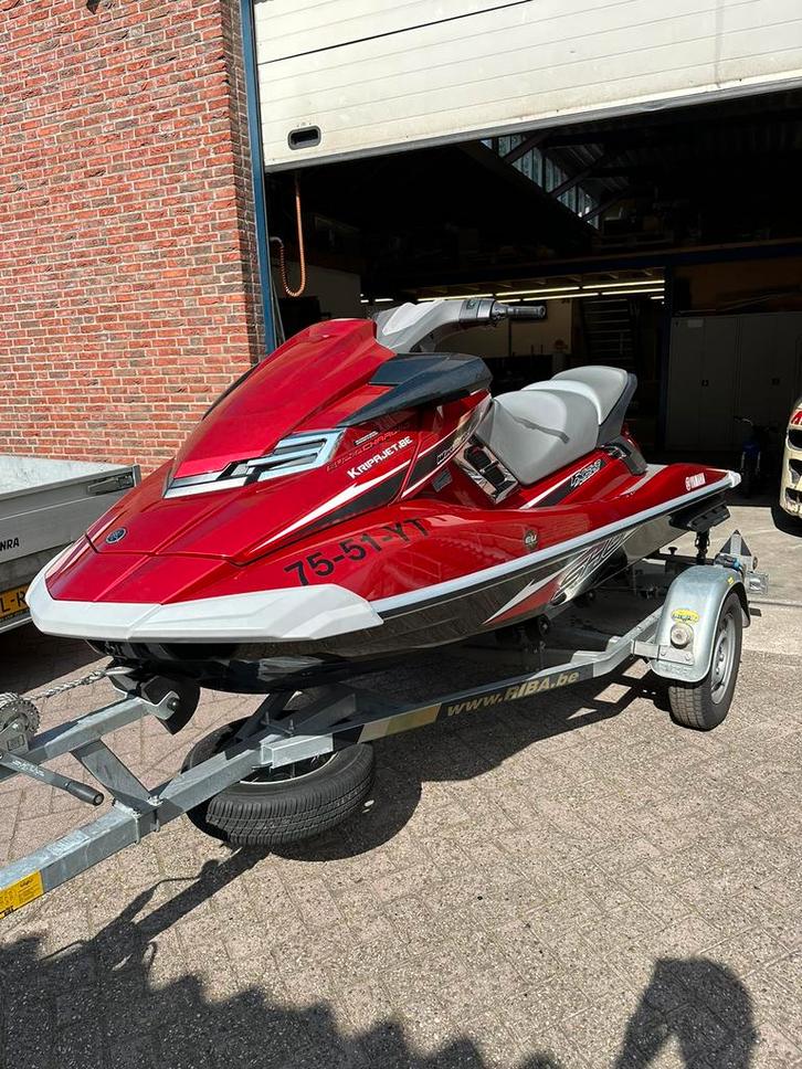 Yamaha waverunner FX SHO met maar 41,9 vaaruren, Watersport en Boten, Jetski's en Waterscooters, Zo goed als nieuw, 200 pk of meer