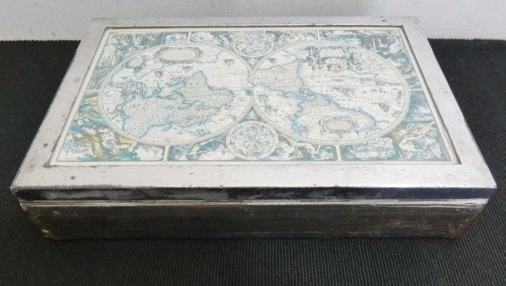 Oud silverplated kistje, doosje met wereld kaart [1301], Antiek en Kunst, Antiek | Woonaccessoires, Ophalen