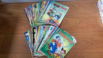 46 Donald Duck weekbladen uit 2000. Samen voor €4,50 beschikbaar voor biedingen