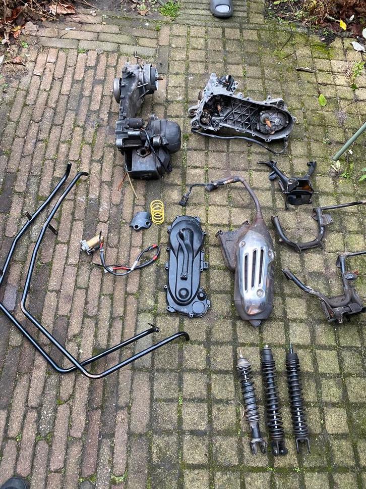 Scooter onderdelen - Alles in één koop! ZIP/VESPA 2/4T, Fietsen en Brommers, Brommeronderdelen | Scooters, Gebruikt, Overige merken