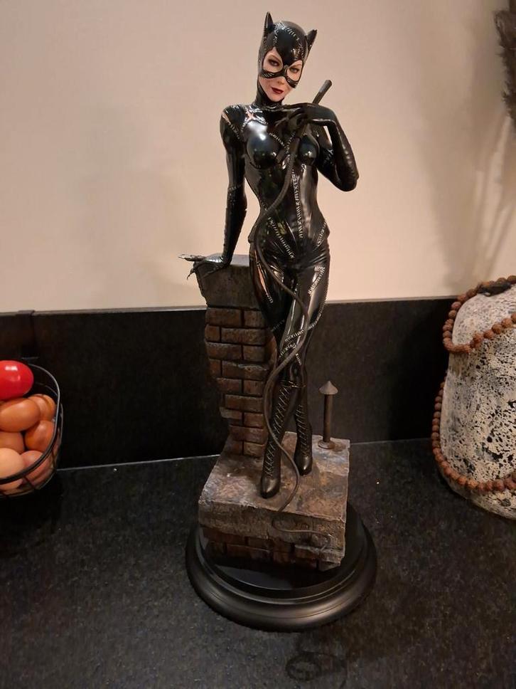 Sideshow Premium Format Figure – Catwoman (Batman Returns, 2, Verzamelen, Beelden en Beeldjes, Zo goed als nieuw, Fantasy, Ophalen of Verzenden
