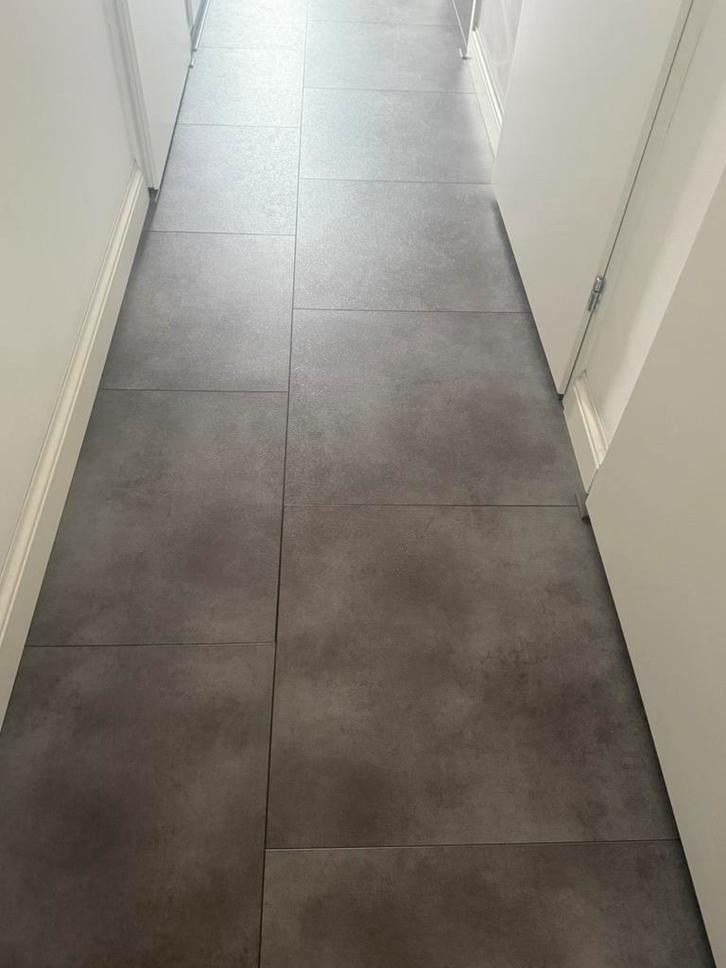 Beton look pvc 60x60, Huis en Inrichting, Stoffering | Vloerbedekking, Zo goed als nieuw, Laminaat, 50 tot 75 m², Ophalen of Verzenden