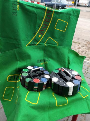 Blackjack Set met Fiches en Kleed beschikbaar voor biedingen
