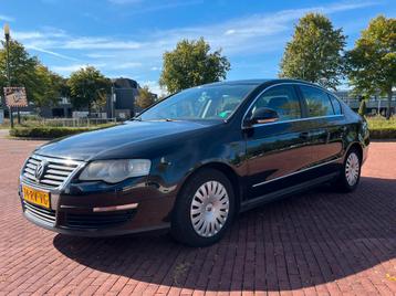 Volkswagen Passat 2.0 FSI Comfortline 150PK 2005 nieuwe APK! beschikbaar voor biedingen