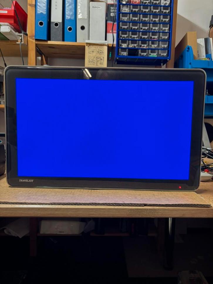 Professionele 18,5 Inch 24 Volt Bus & Coach Monitor, Audio, Tv en Foto, Professionele Audio-, Tv- en Video-apparatuur, Zo goed als nieuw