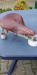 Oude fietszadel helemaal goed bieden, Ophalen of Verzenden, Zo goed als nieuw