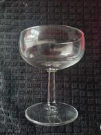 Set van glazen schaaltjes, Ophalen