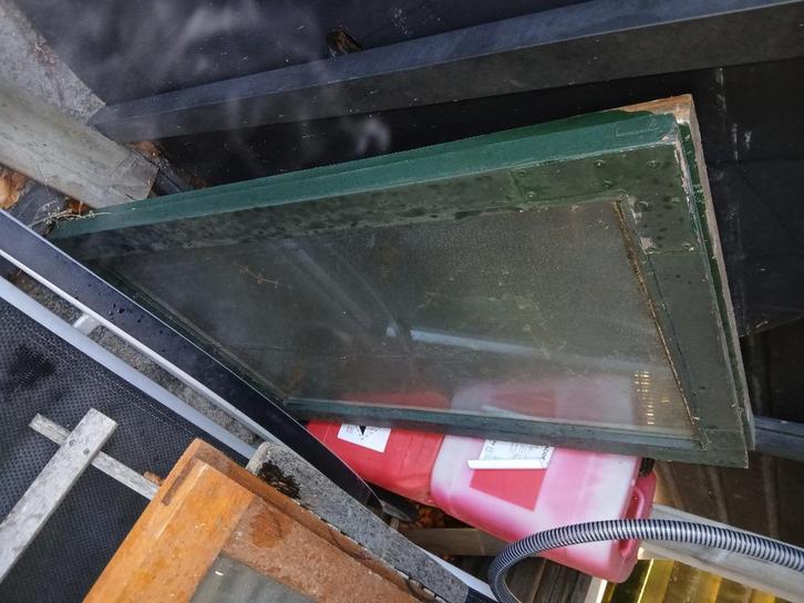 7x Hardhouten raamkozijnen dubbelglas, Doe-het-zelf en Verbouw, Kozijnen en Schuifpuien, Gebruikt, Raamkozijn, Hout, 75 tot 150 cm