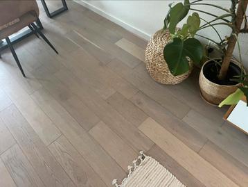 Vtwonen Parket vloer hout Whitewash  Eiken 14 mm | 6,5 m2 beschikbaar voor biedingen