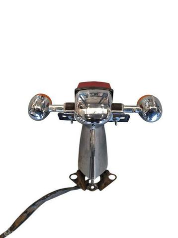 Achterlicht origineel AGM Retro scooter beschikbaar voor biedingen