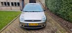 Ford Fiësta 1.6 16V 3DR AUT 2004 Grijs, Auto's, Ford, 1596 cc, 101 pk, Zwart, 4 cilinders