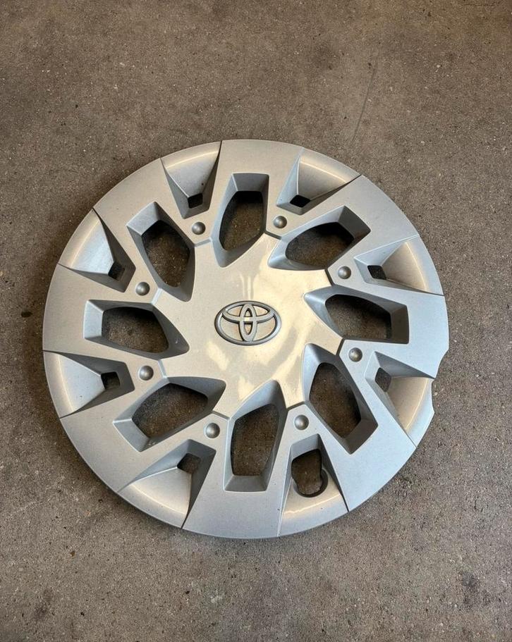 Wieldop Toyota Aygo, Auto diversen, Wieldoppen, Gebruikt, Ophalen of Verzenden