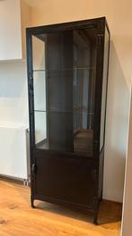 Zwarte stalen vitrinekast Giga Meubel, Huis en Inrichting, Kasten | Vitrinekasten, Ophalen, 50 tot 100 cm, Zo goed als nieuw, Metaal