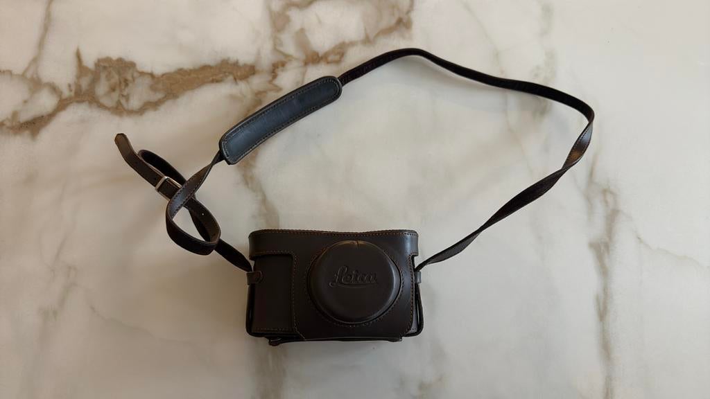LEICA Leren case X2, Ophalen of Verzenden, Zo goed als nieuw, Overige typen, Overige merken