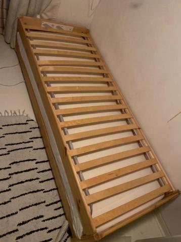 2 x 1 persoons stapelbare bedden met matrassen ikea utaker - afbeelding 3