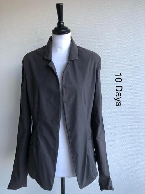 10 Days Blazer  (mt: 40) 12,1/6219, Kleding | Dames, Jasjes, Kostuums en Pakken, Zo goed als nieuw, Maat 38/40 (M), Bruin, Ophalen of Verzenden