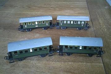 Marklin HO 4 personenwagons nr. 4000 en 4040 beschikbaar voor biedingen