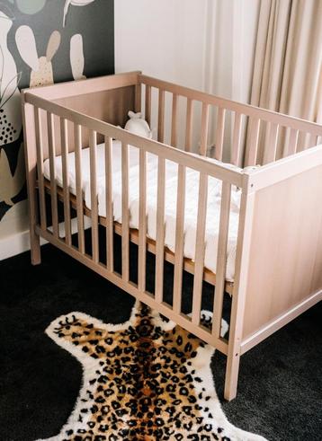 Mooi Ikea ledikant te koop  beschikbaar voor biedingen