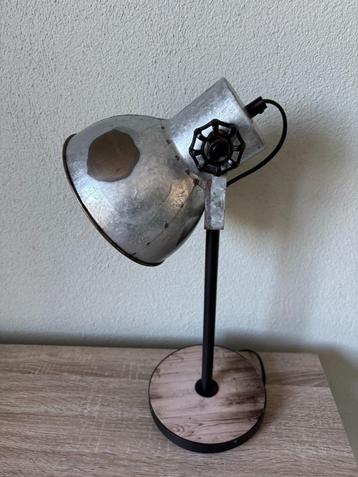 Als nieuw! Eglo Barnstaple tafellamp bureaulamp industrieel beschikbaar voor biedingen