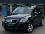 Volkswagen TIGUAN 1.4 TSI Easyline|apple carplay|Pano|Rijkla, Voorwielaandrijving, Euro 5, 4 cilinders, Zwart