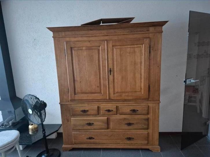 Mooie massief houten antieke kast, Huis en Inrichting, Kasten | Buffetkasten, Zo goed als nieuw, 25 tot 50 cm, Ophalen of Verzenden