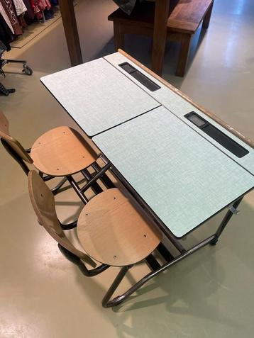 schoolbank 2 persoons vintage beschikbaar voor biedingen