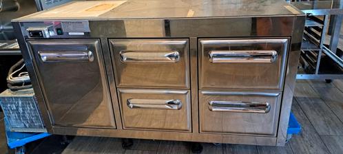 Rvs Koelkast ( Buiten keuken ) van te maken, Huis en Inrichting, Kasten | Dressoirs, Gebruikt, Ophalen of Verzenden