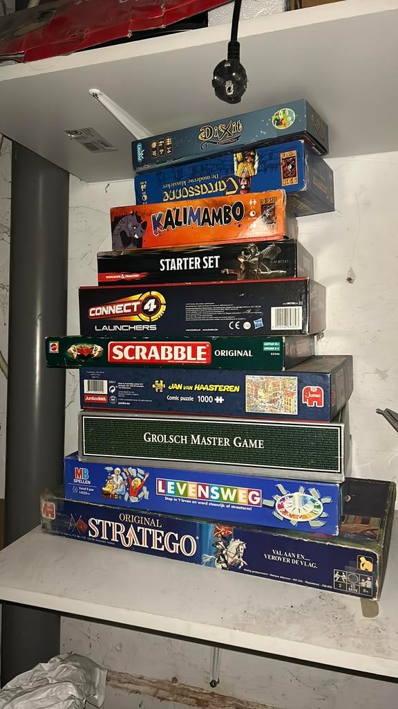 Verschillende bordspellen, Alle leeftijden, Ophalen, Zo goed als nieuw, Overige typen