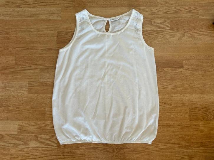 Gebroken wit hemdje City Life maat M, Kleding | Dames, Tops, Zo goed als nieuw, Maat 38/40 (M), Wit, Zonder mouw, Ophalen of Verzenden