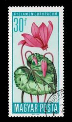 postzegel 1802 Hongarije bloemen Cyclamen, Ophalen of Verzenden, Gestempeld