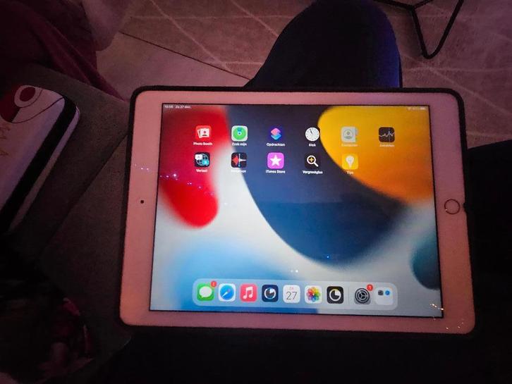 Ipad air 2 64gb, Computers en Software, Apple iPads, Zo goed als nieuw, Apple iPad Air, Wi-Fi, 10 inch, 64 GB, Zilver, Ophalen of Verzenden