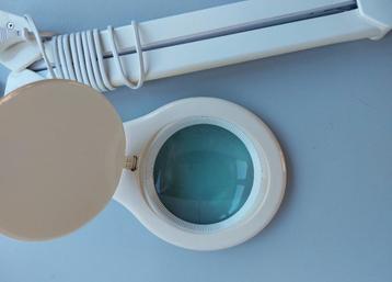 Loeplamp, Handwerklamp met led-verlichting beschikbaar voor biedingen