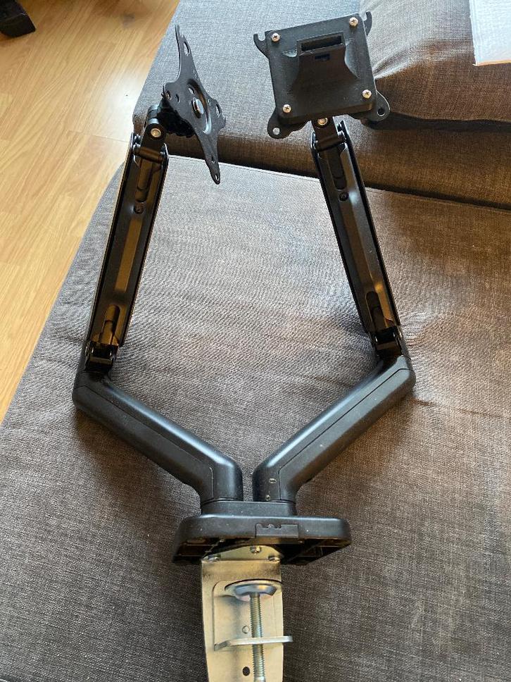 Monitor arm 2 schermen 17 tot 32 inch, Computers en Software, Overige Computers en Software, Zo goed als nieuw, Ophalen