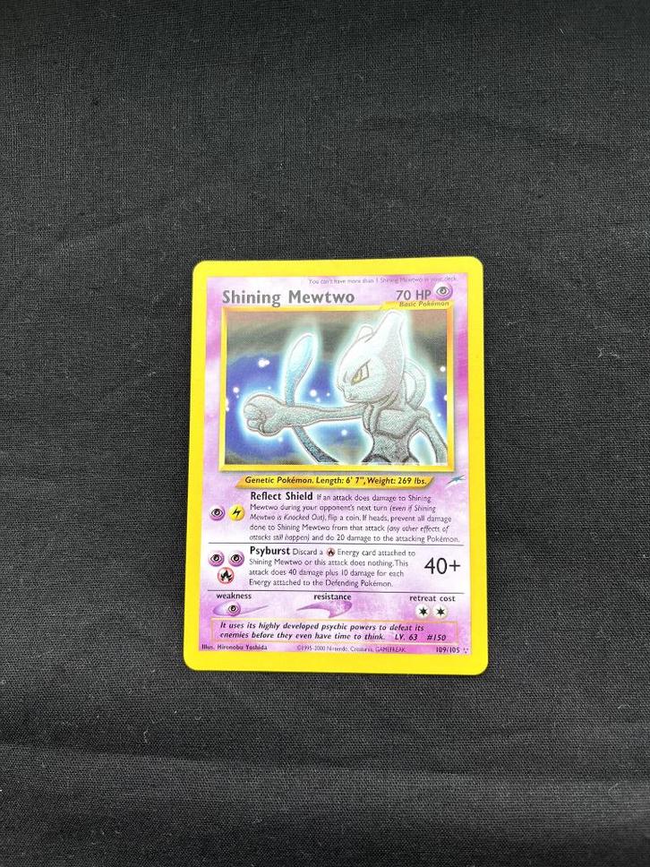 Shining Mewtwo Pokemon kaart - Zeldzaam!, Hobby en Vrije tijd, Verzamelkaartspellen | Pokémon, Zo goed als nieuw, Losse kaart