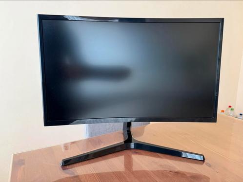 Samsung curved monitor 24inch, Computers en Software, Monitoren, Zo goed als nieuw, 61 t/m 100 Hz, HDMI, VGA, Curved, Kantelbaar