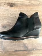 Leren enkellaarzen met sleehak, Ophalen of Verzenden, Zo goed als nieuw, Zwart
