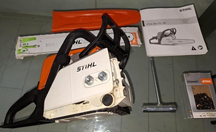 Stihl MS 170 kettingzaag, Tuin en Terras, Hand-tuingereedschap, Zo goed als nieuw, Overige soorten, Ophalen