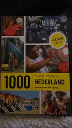 Jeroen van der Spek - 1000 dingen doen in Nederland, Boeken, Overige merken, Ophalen of Verzenden, Jeroen van der Spek, Zo goed als nieuw