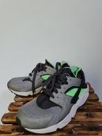 Nike Air Huarache mt 42, Overige kleuren, Nike, Ophalen of Verzenden, Sneakers of Gympen