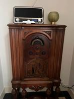 Antieke (radio) kast merk Pilot, Ophalen