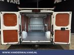 Peugeot Boxer 2.2 BlueHDi 141pk L2H1 Euro6 Airco | Navigatie, Auto's, Bestelauto's, Voorwielaandrijving, Stof, 4 cilinders, 1905 kg