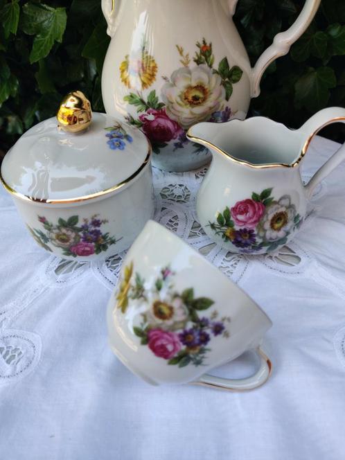 Antiek koffie- en theeservies van Oscar Schaller 1918-1935, Antiek en Kunst, Antiek | Servies los, Ophalen of Verzenden