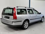 Volvo V70 2.5 T Comfort Line AUTOMAAT / 2 EIGENAREN, 1566 kg, 2521 cc, 209 pk, 750 kg